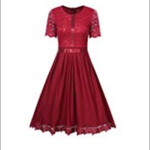 Gorgeous stunning fitted little red dress.